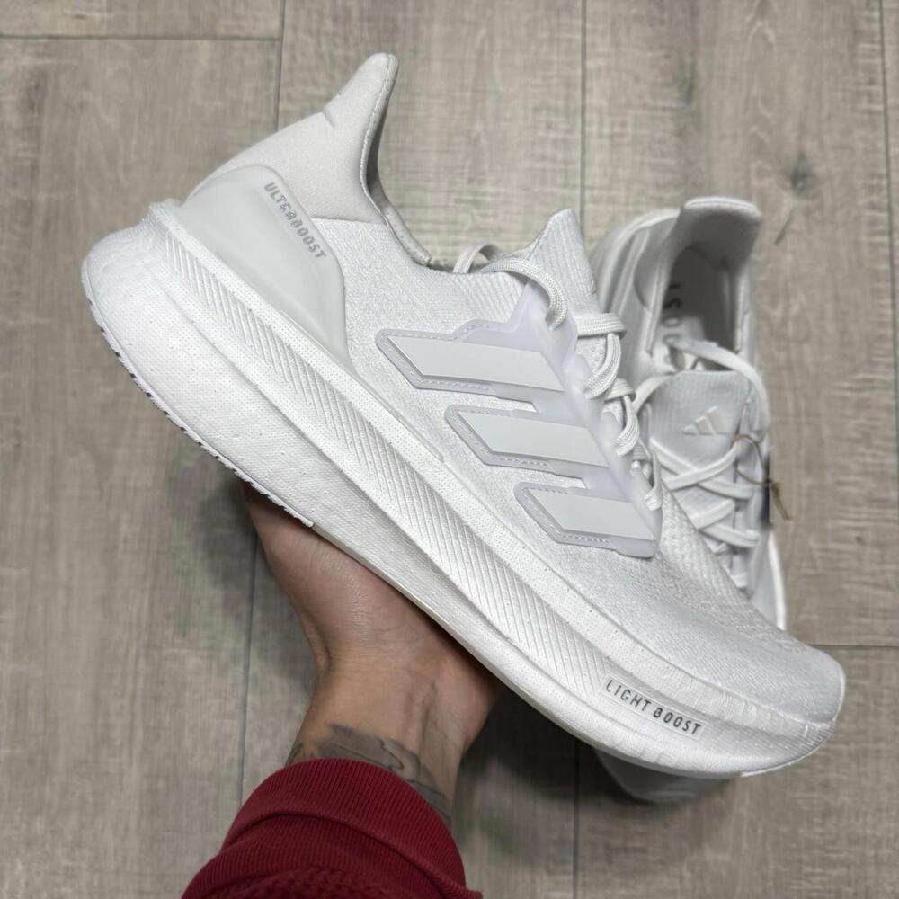 Adidas Ultraboost 5 Triple White Running Shoes Light Boost ID8848 Size 12 Women